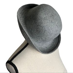 Vintage Jennifer Moore Grey Wool Cloche Hat